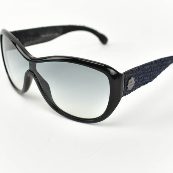 CHANEL: Black/Navy Blue, Tweed & CC Sunglasses de main image 5